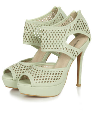 We like fashion Friis & Company heels