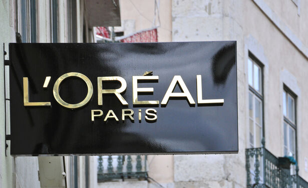 L'Oréal komt met een make-upcollectie in samenwerking met deze bekende designer