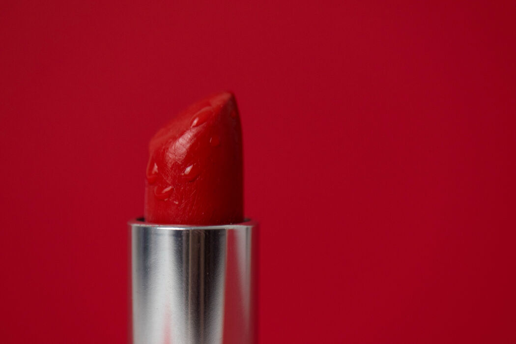Dit is welke rode lipstick het mooiste staat bij jouw huidskleur